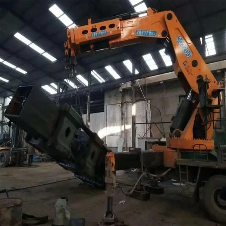 揭西200吨折臂吊出租