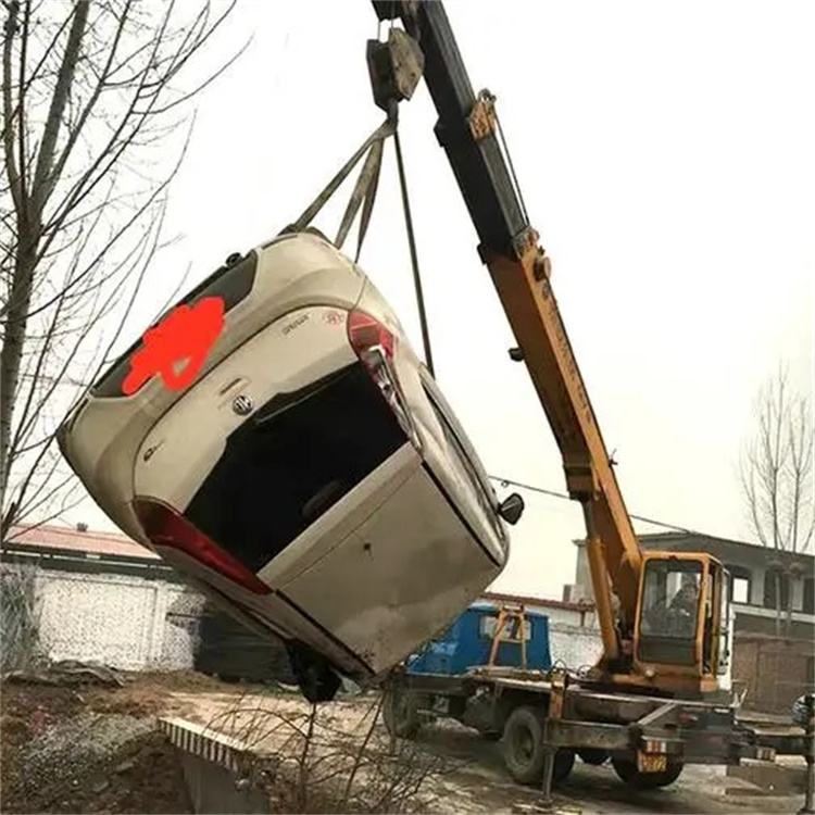 揭西随时待命，吊车24小时道路救援服务全解析